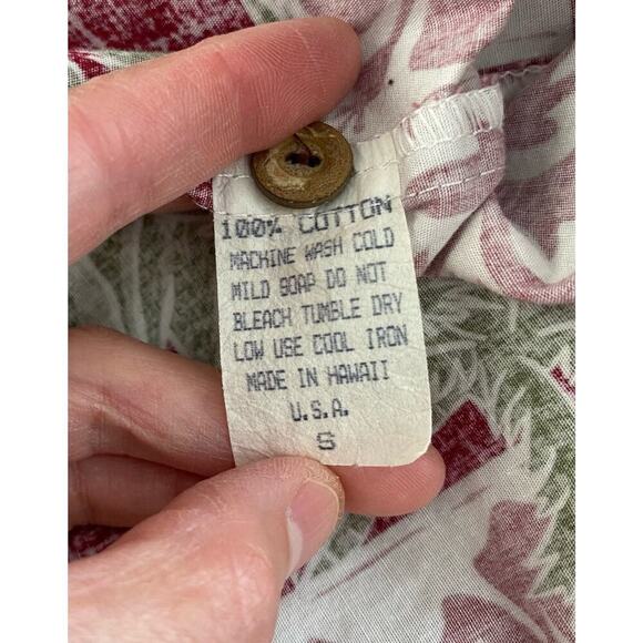 Hilo Hatties The Hawaiian Original Men's S Burgundy Retro Button Up Shirt - Picture 5 of 8